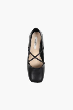Store Sandy Liang Criss Cross Pointe In Black Nappa