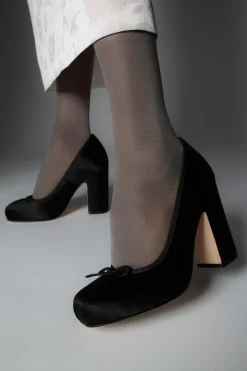 Cheap Sandy Liang Pointe Pump 100 In Black Satin