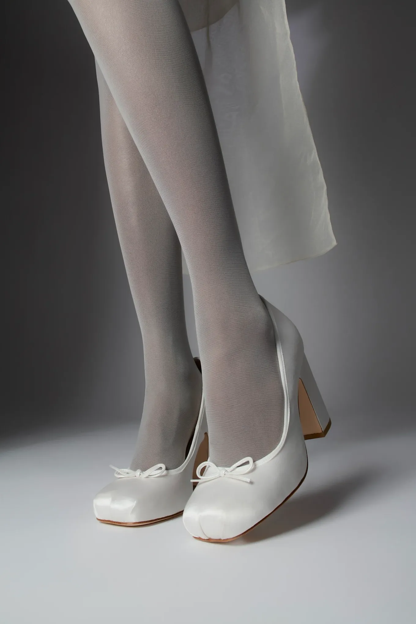 Cheap Sandy Liang Pointe Pump 100 In Pearl Satin