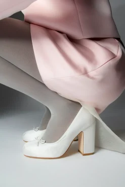 Cheap Sandy Liang Pointe Pump 100 In Pearl Satin