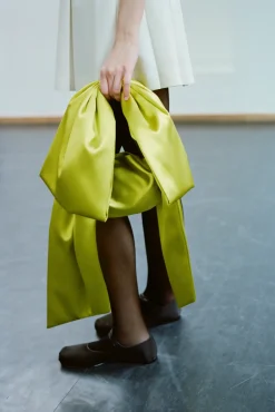 Hot Sandy Liang Small Regalo Bag In Chartreuse